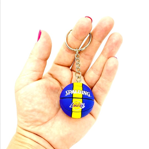 NBA Chicago Bulls Mini Spalding Basketball Keychain - Picture 13 of 13